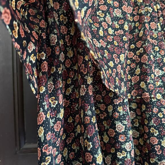 SHOW ME YOUR MUMU | Aiden Layered Ditsy Floral Skirt | Size Small - Picture 6 of 8